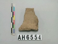 藏品(褐色夾砂陶口緣)的圖片